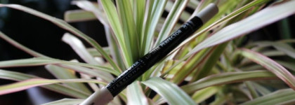 Карандаш Make Up For Ever Professional Lip Line Perfector. ColorlessAnti-Feathering Lip Pencil