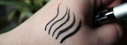 Жидкая подводка Essence Liquid ink eyeliner
