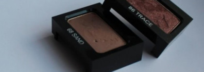 Монотени Chanel Ombre Essentielle Soft Touch Eyeshadow в оттенках 86 Trace и 68 Sand