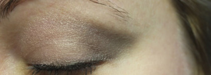 Тени-двойки Chanel Irreelle Duo Silky Eyeshadow 75 Lotus-Cactus 20 Orient-Express