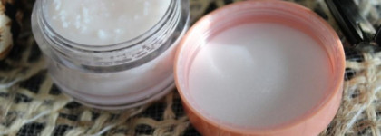 Бальзам Essence Road Trip Allround balm в оттенке №01 Young, wild, awesome