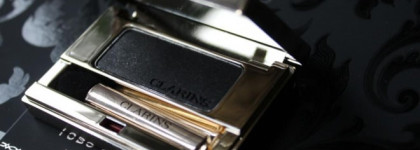 Совсем не весенние - Clarins Ombre Mineral Eyeshadow Smoothing & Long-Lasting №15 Black Sparkle - тьма, шторм и буря в заливе