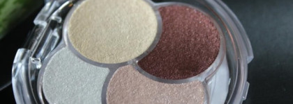 Невероятная слива в палетке Essence Quattro eyeshadow №15 Most wanted