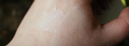 Essence Fix&matte! Translucent Loose powder