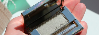 Моно тени Clarins - Clarins Ombre Mineral Eyeshadow Smoothing & Long-Lasting в оттенках №№ 11 Silver Green, 13 Dark Chocolate, 17 Smoky plum