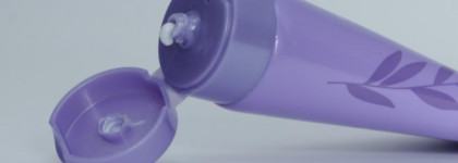 The Skin House Lavender Cleansing Foam Moisturise & Purify