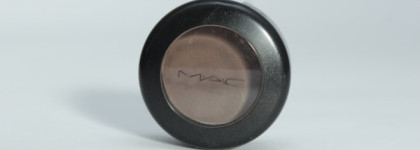MAC Eye shadow Mystery Satin