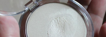 Сиять в праздники и каникулы! Кремовый хайлайтер Essence Soo glow! Cream to powder highliter №10 Look onthe bright side