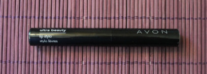 Четыре помады Avon - открывая что-то новое для себя