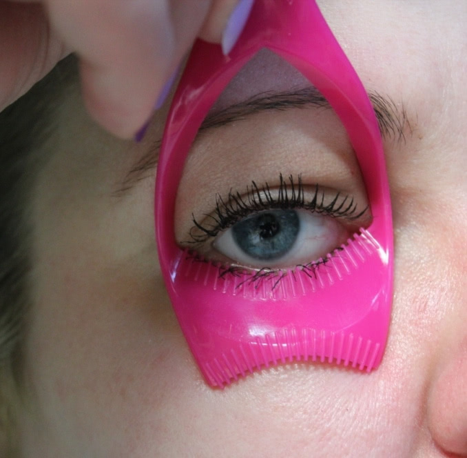 Как пользоваться аксессуаром для макияжа глаз эйвон