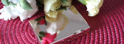 Моно тени Clarins - Clarins Ombre Mineral Eyeshadow Smoothing & Long-Lasting в оттенке №06 Tea Rose