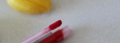 Печаль и расстройство с блеском Max Factor Color Elixir Gloss № 30 Captivating Ruby