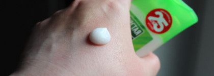 Чистая линия Фитотерапия Молочко для снятия макияжа Брусника Глубокое очищение без сухости. Для всех типов кожи