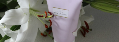 Avon Viva la vita Body lotion Парфюмированный лосьон для тела