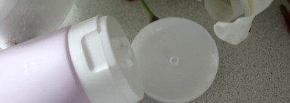 Avon Viva la vita Body lotion Парфюмированный лосьон для тела