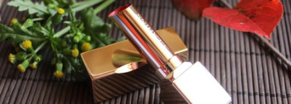 Clarins Rouge Prodige True-Hold Colour and Shine Lipstick №121 Red prodige