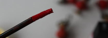 Помады Maybelline Vivid Matte Liquid by Color Sensational в оттенках №20 Coral Courage, № 30 Fuchsia Ecstasy, № 35 Rebel Red