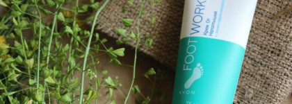 Avon Foot Works Крем от натоптышей с альфа-гидроксикислотой