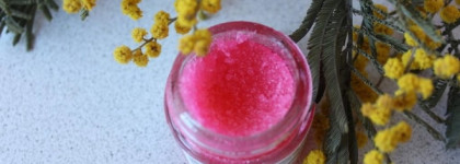 Lush Bubblegum Сахарный скраб для губ