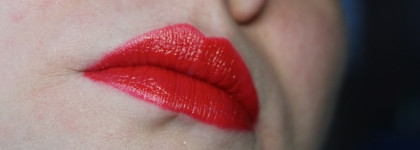 Max Factor Colour Elixir Lipstick в оттенке №840 Cherry Kiss и №715 Ruby Tuesday