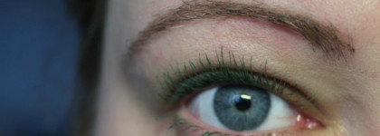 Avon SuperShock Brights mascara в оттенке Emerald
