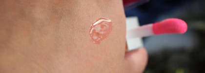 Clarins Eclat Minute Instant Light Lip Comfort Oil Enchances&Nourishes № 04 Candy