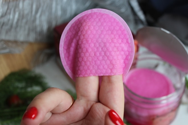 Elizavecca Milky Piggy Hell-Pore Perfect Wine Sparkling Peeling Pad