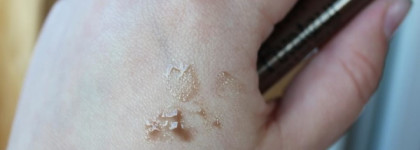 Vivienne Sabo Fixateur Brow&Lash Fixing Gel и Vivienne Sabo Confiture Jam Effect Lip Gloss