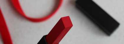 YSL Rouge Pur Couture The Slim Leather-Matte Lipstick в оттенке №21 Rouge Paradoxe