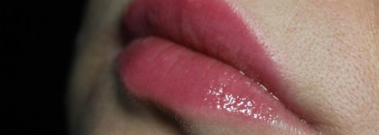 Средства для губ из адвент-календаря Nyx Sugar Trip 24 Days of Beauty Advent Calendar