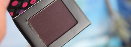 Тени для век из адвент-календаря Nyx Sugar Trip 24 Days of Beauty Advent Calendar