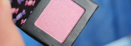 Тени для век из адвент-календаря Nyx Sugar Trip 24 Days of Beauty Advent Calendar