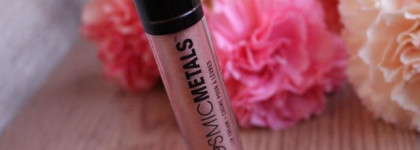 NYX Cosmic Metals Lip Cream Кремовая жидкая помада с металлическим эффектом в оттенках Asteroid Aura, Metropolitan Night, Galactic Love