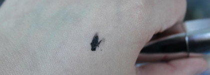 Тушь L'Oreal Bambi Eye False Lash Mascara в оттенке Black