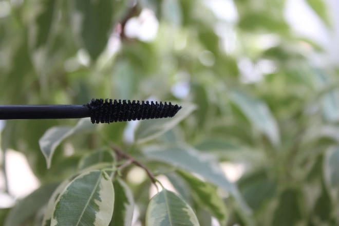 Тушь для ресниц Vivienne Sabo - Eventailliste Triple Effect Mascara и Femme Fatale False Lash Effect Mascara в оттенках черного