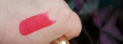 Матовая красная помада Clarins Joli Rouge Velvet 742V