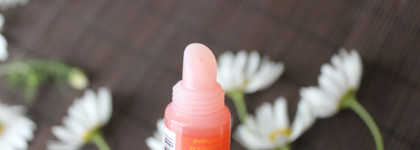 Essence Juicy Bomb Shiny Lipgloss Блеск для губ в оттенке №03 Sweet Peach
