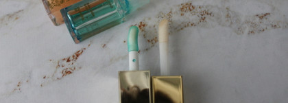 Essence The Glowin' Golds Caring Shimmer Lip Oil Ухаживающее масло для губ с блеском в оттенке №01 Heart Of Gold и сравнение с маслом Clarins Lip Comfort Oil