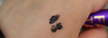 Vivienne Sabo Femme Fatale False Lash Effect в оттенке 01 черный