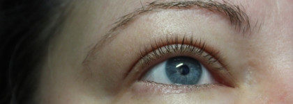 Vivienne Sabo Cabaret Premiere Artistic Volume Mascara в оттенке 02 синий Тушь для ресниц со сценическим эффектом (супер-объем)