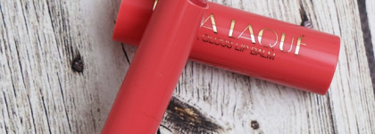 Новинка Vivienne Sabo - глянцевая помада-бальзам для губ Glossy lip balm LaLa Laque в оттенке 04 Corail