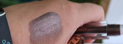 Stellary Sexy and Rich жидкие тени 01 Cashmere