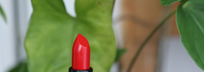 Sergey Naumov Lipstick Matte Red Quartz - моя самая беспроблемная красная помада