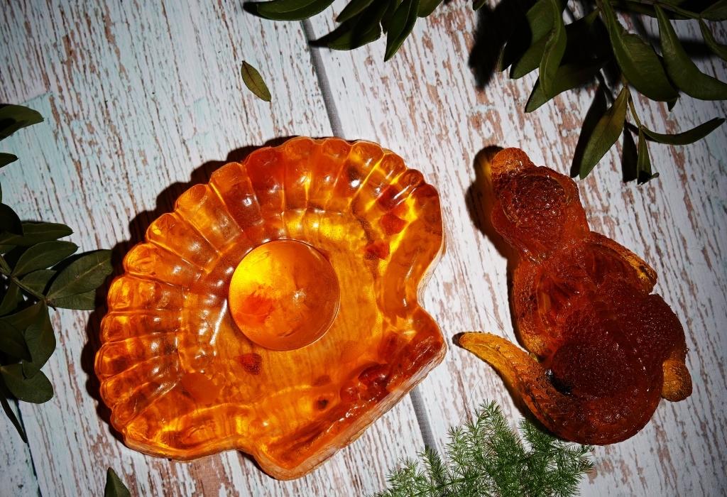 Забивает сток