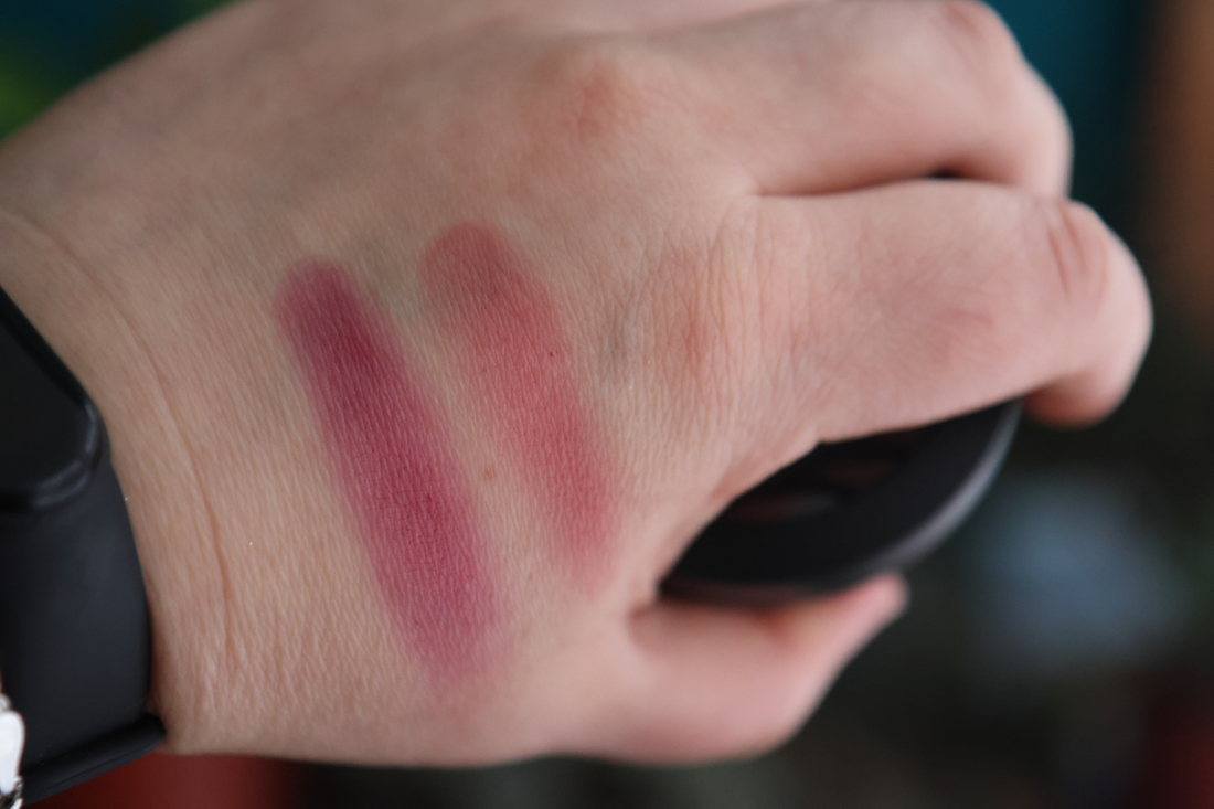 01 Purple Touch, 02 Red Allure