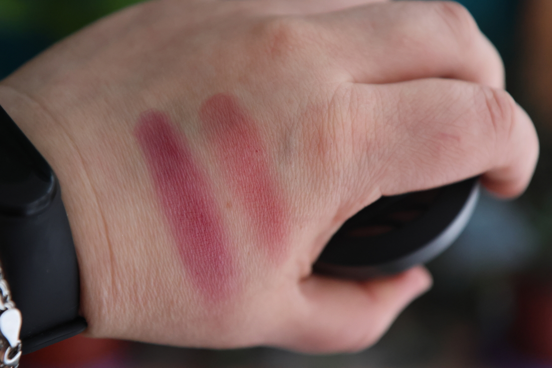 01 Purple Touch, 02 Red Allure