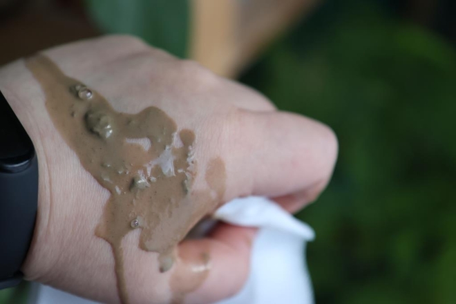 AHAVA Natural Dead Sea Mud