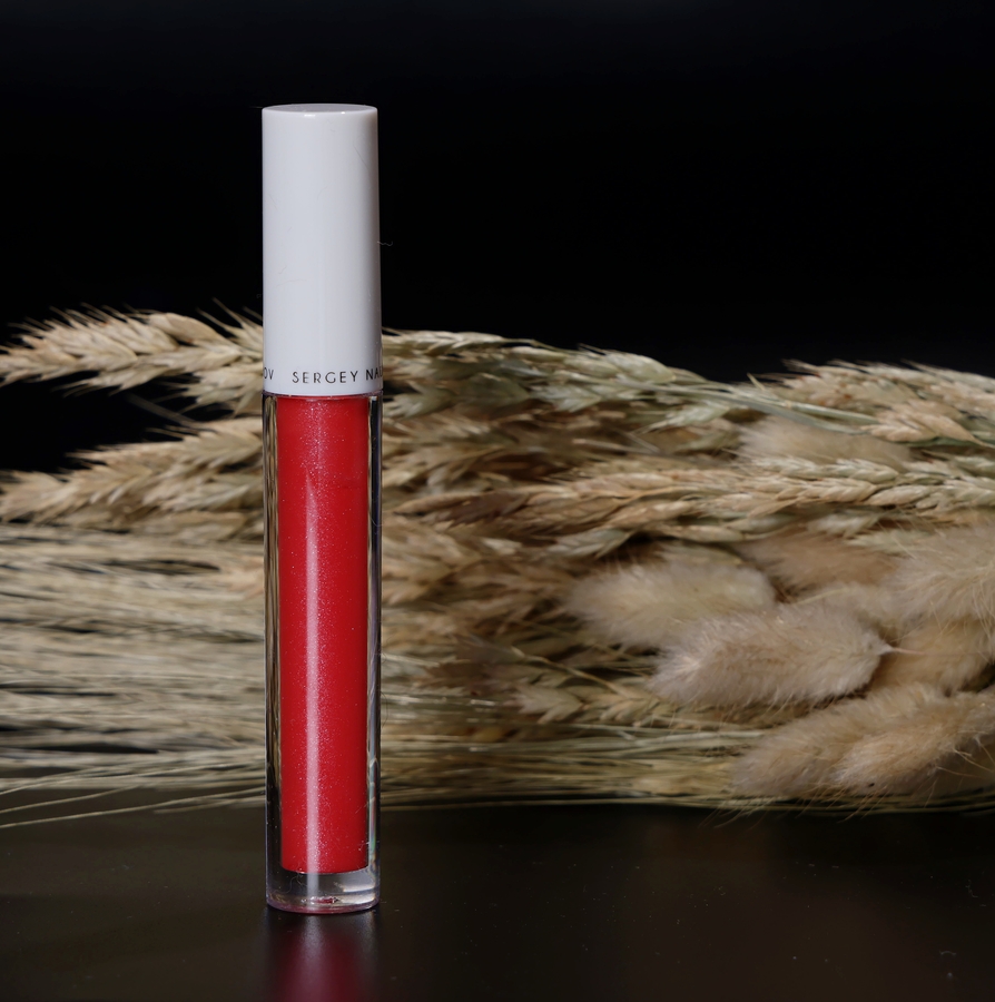 Блеск для губ Sergey Naumov Lip Gloss в оттенке 0059 Mirabelle
