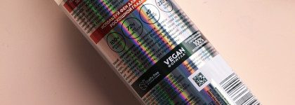 Garnier Fructis Сияние и гладкость Разглаживающий спрей для придания блеска