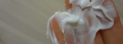 2 крема для тела: Bioderma Nourishing cream & Elizabet Arden Green Tea